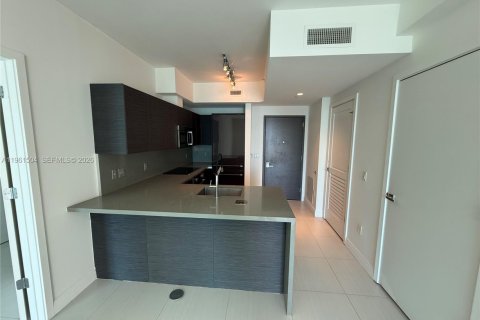 Condominio en venta en Miami, Florida, 1 dormitorio, 77.11 m2 № 2023386 - foto 18