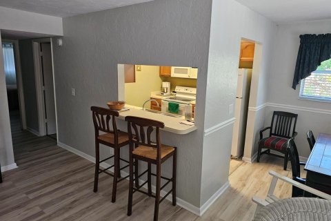 Condominio en venta en Okeechobee, Florida, 2 dormitorios, 92.9 m2 № 2077611 - foto 6