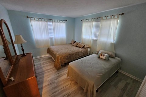 Condominio en venta en Okeechobee, Florida, 2 dormitorios, 92.9 m2 № 2077611 - foto 9