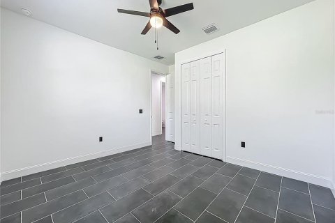 House in Sanford, Florida 4 bedrooms, 190.64 sq.m. № 1630966 - photo 28