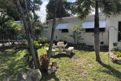House in Fort Lauderdale, Florida 3 bedrooms, 114.46 sq.m. № 1783722 - photo 5