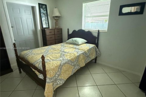 House in Fort Lauderdale, Florida 3 bedrooms, 114.46 sq.m. № 1783722 - photo 28