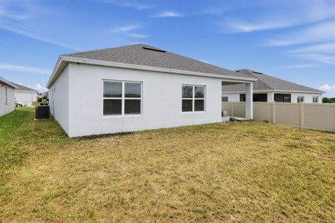 Villa ou maison à vendre à Haines City, Floride: 4 chambres, 182 m2 № 2405785 - photo 7
