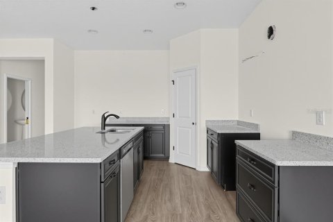Villa ou maison à vendre à Haines City, Floride: 4 chambres, 182 m2 № 2405785 - photo 19