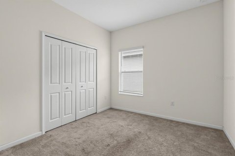 Villa ou maison à vendre à Haines City, Floride: 4 chambres, 182 m2 № 2405785 - photo 27