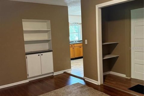 Casa en alquiler en DeLand, Florida, 3 dormitorios, 139.35 m2 № 1916771 - foto 2