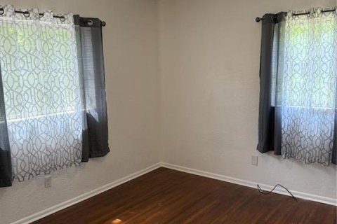 Casa en alquiler en DeLand, Florida, 3 dormitorios, 139.35 m2 № 1916771 - foto 5