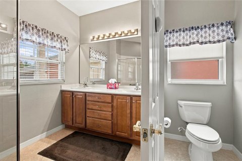 Villa ou maison à vendre à Poinciana, Floride: 2 chambres, 136.29 m2 № 2400171 - photo 28