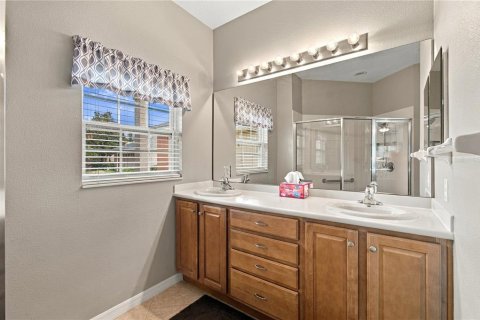 Villa ou maison à vendre à Poinciana, Floride: 2 chambres, 136.29 m2 № 2400171 - photo 25