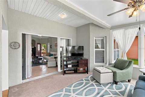 Villa ou maison à vendre à Poinciana, Floride: 2 chambres, 136.29 m2 № 2400171 - photo 21