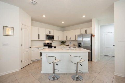Touwnhouse à vendre à Palm Coast, Floride: 3 chambres, 166.76 m2 № 2405268 - photo 2