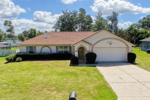 Casa en Ocala, Florida 3 dormitorios, 146.79 m2 № 2371562