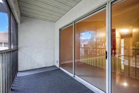 Copropriété à vendre à Miami, Floride: 1 chambre, 80.08 m2 № 1970684 - photo 25