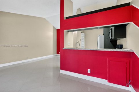 Copropriété à vendre à Miami, Floride: 1 chambre, 80.08 m2 № 1970684 - photo 11