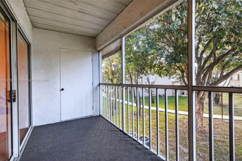 Copropriété à vendre à Miami, Floride: 1 chambre, 80.08 m2 № 1970684 - photo 27