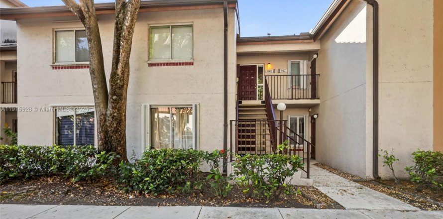 Condo à Miami, Floride, 1 chambre  № 1970684