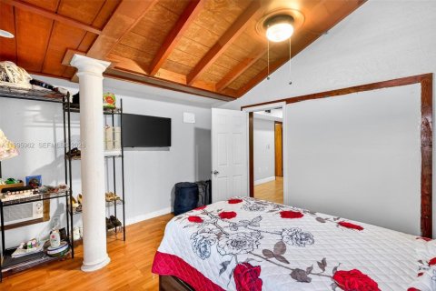 Townhouse in Miami, Florida 4 bedrooms, 184.6 sq.m. № 2059440 - photo 21