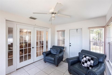 Villa ou maison à vendre à Port Charlotte, Floride: 2 chambres, 128.39 m2 № 1628838 - photo 11