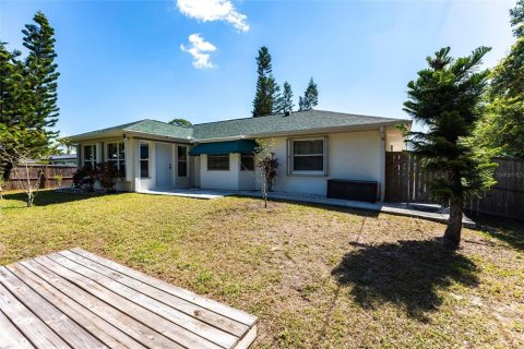 Villa ou maison à vendre à Port Charlotte, Floride: 2 chambres, 128.39 m2 № 1628838 - photo 20