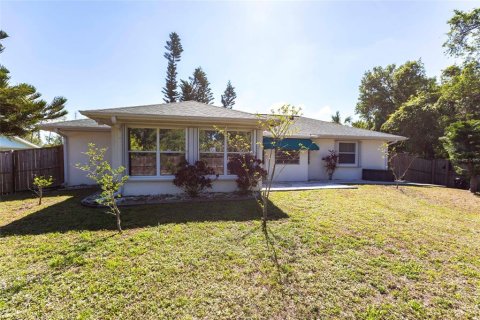 Villa ou maison à vendre à Port Charlotte, Floride: 2 chambres, 128.39 m2 № 1628838 - photo 19