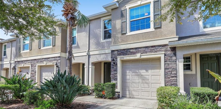 Townhouse in Riverview, Florida 3 bedrooms, 156.82 sq.m. № 2381305