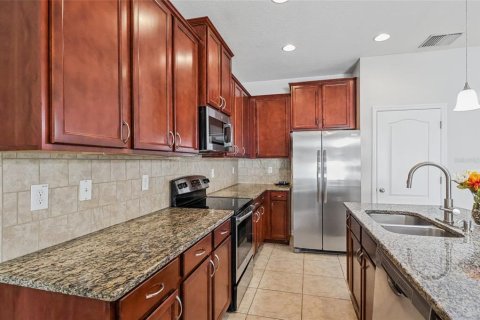 Townhouse in Riverview, Florida 3 bedrooms, 156.82 sq.m. № 2381305 - photo 24