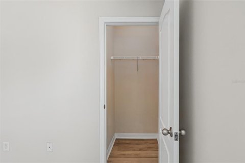 Townhouse in Riverview, Florida 3 bedrooms, 156.82 sq.m. № 2381305 - photo 5