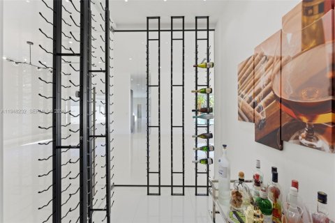 Купить виллу или дом в Майами, Флорида 6 спален, 543.48м2, № 2009606 - фото 10