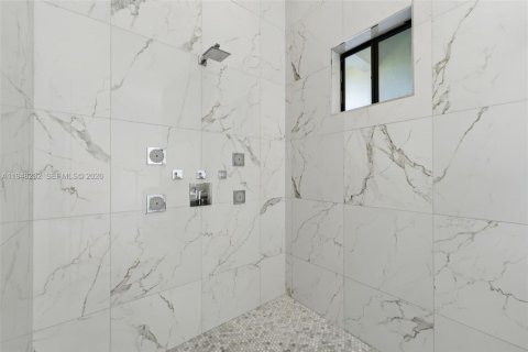 Купить виллу или дом в Майами, Флорида 6 спален, 543.48м2, № 2009606 - фото 28