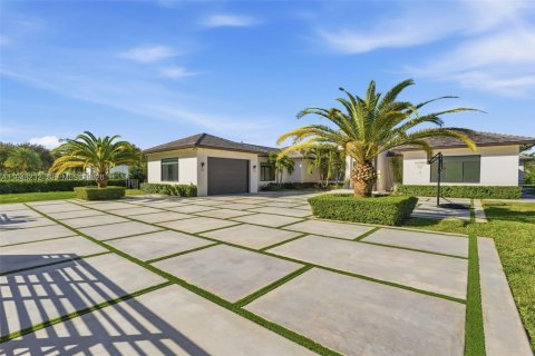 Купить виллу или дом в Майами, Флорида 6 спален, 543.48м2, № 2009606 - фото 4