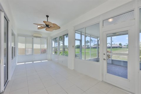 Villa ou maison à vendre à Sun City Center, Floride: 2 chambres, 164.72 m2 № 2119626 - photo 25