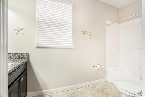 House in Riverview, Florida 4 bedrooms, 235.6 sq.m. № 1625138 - photo 14