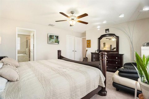 House in Riverview, Florida 4 bedrooms, 235.6 sq.m. № 1625138 - photo 15