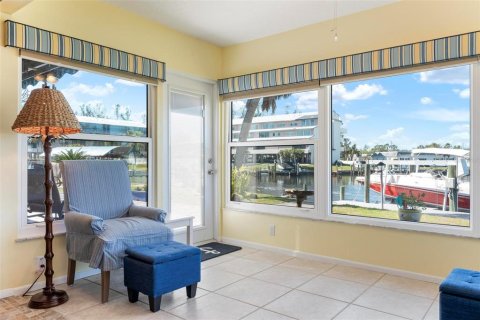 Condo in Bradenton, Florida, 3 bedrooms  № 1586406 - photo 9