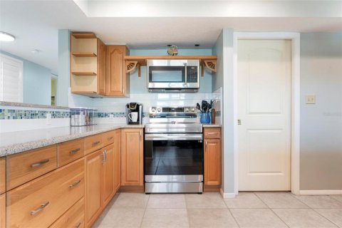 Condo in Bradenton, Florida, 3 bedrooms  № 1586406 - photo 15
