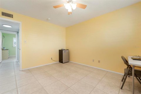 Condo in Bradenton, Florida, 3 bedrooms  № 1586406 - photo 30