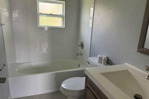 House in Wauchula, Florida 3 bedrooms, 75.81 sq.m. № 1750012 - photo 4