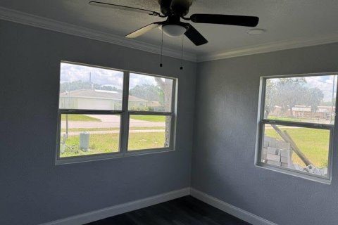 House in Wauchula, Florida 3 bedrooms, 75.81 sq.m. № 1750012 - photo 6