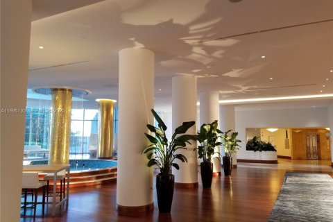 Купить кондоминиум в Майами-Бич, Флорида 2 спальни, 126.35м2, № 1983626 - фото 11