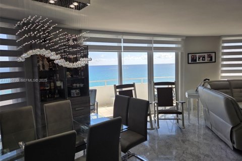 Купить кондоминиум в Майами-Бич, Флорида 2 спальни, 126.35м2, № 1983626 - фото 6