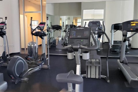 Купить кондоминиум в Майами-Бич, Флорида 2 спальни, 126.35м2, № 1983626 - фото 16