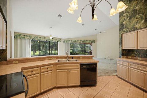 Villa ou maison à vendre à Dunnellon, Floride: 3 chambres, 201.13 m2 № 2225722 - photo 22