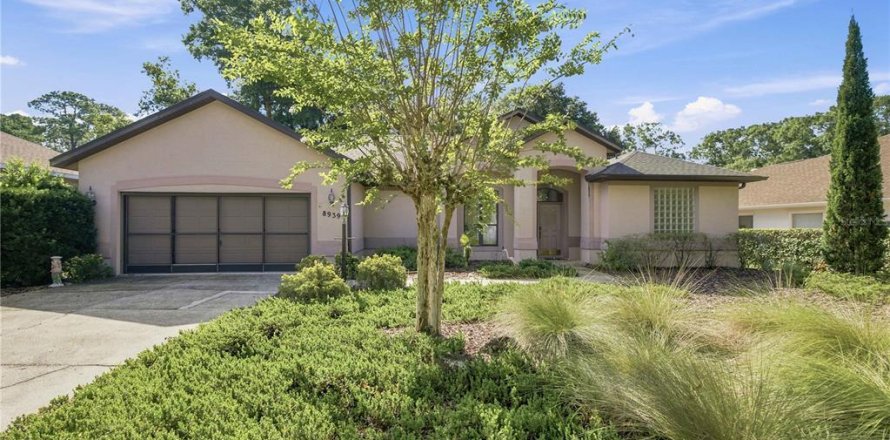 Villa ou maison à Dunnellon, Floride 3 chambres, 201.13 m2 № 2225722