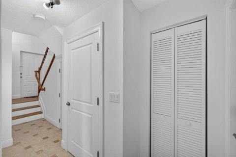 Touwnhouse à vendre à West Palm Beach, Floride: 3 chambres, 161.93 m2 № 2432864 - photo 8