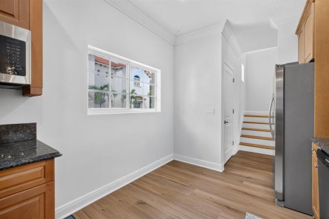Touwnhouse à vendre à West Palm Beach, Floride: 3 chambres, 161.93 m2 № 2432864 - photo 25