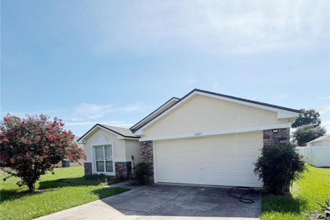Casa en Ocala, Florida 3 dormitorios, 165.27 m2 № 2287330