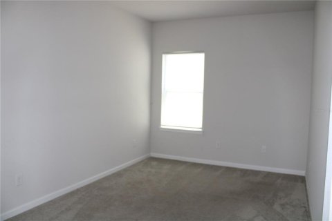 House in Land O' Lakes, Florida 3 bedrooms, 171.87 sq.m. № 2259326 - photo 9