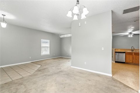 House in Jacksonville, Florida 4 bedrooms, 267.19 sq.m. № 1916158 - photo 14