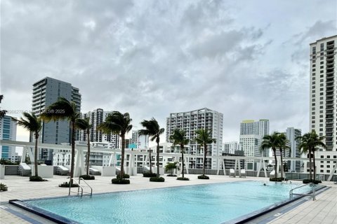 Condo in Miami, Florida, 3 bedrooms № 1964161 - photo 28