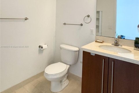 Condo in Miami, Florida, 3 bedrooms № 1964161 - photo 17